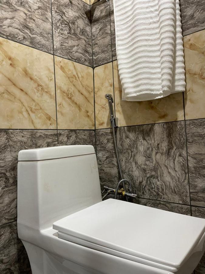 La Rochelle Hotel ยาอุนเด ภายนอก รูปภาพ