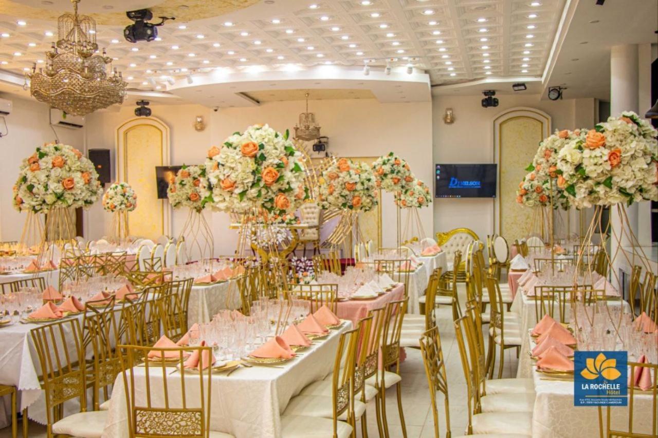 La Rochelle Hotel ยาอุนเด ภายนอก รูปภาพ